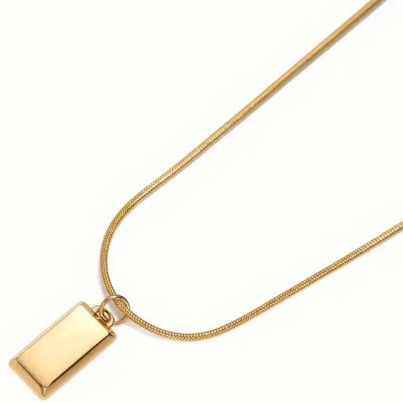 18k Gold Plated Rectangle box Pendant Necklace - Picture 2 of 5